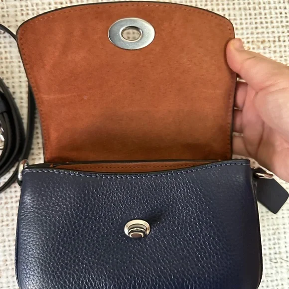 Coach Refined Pebble Leather Cassie Crossbody 17 in Navy with Silver hw - Picture 5 of 13